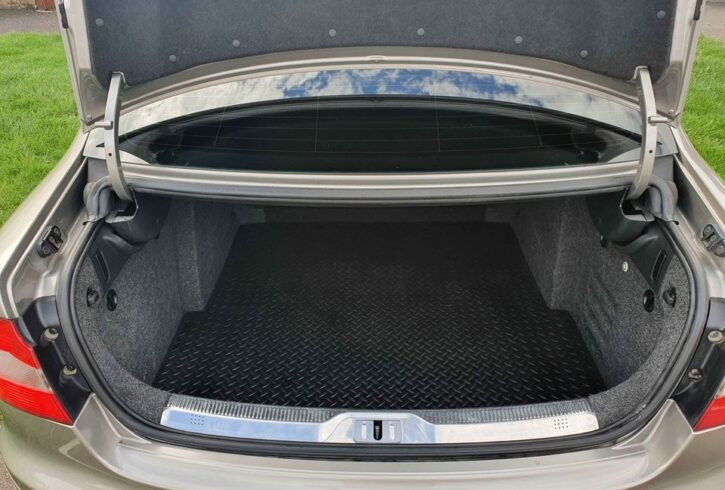 Vand Masina Skoda Superb In Romford, Londra