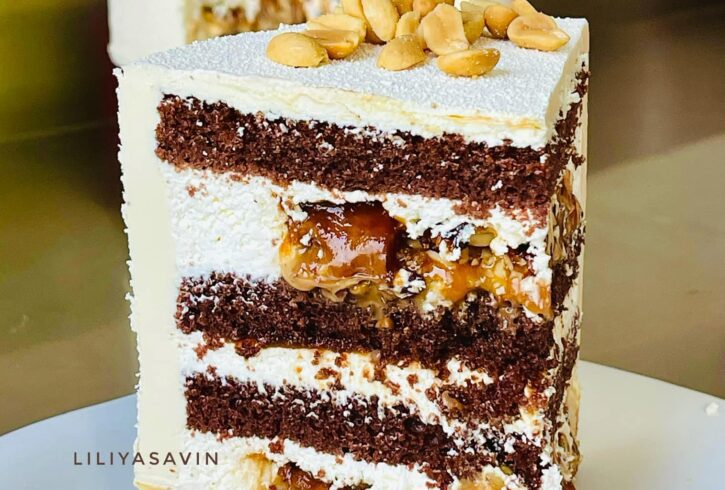 Torturi Si Prajituri Selecte La Comanda In Wokingham, UK