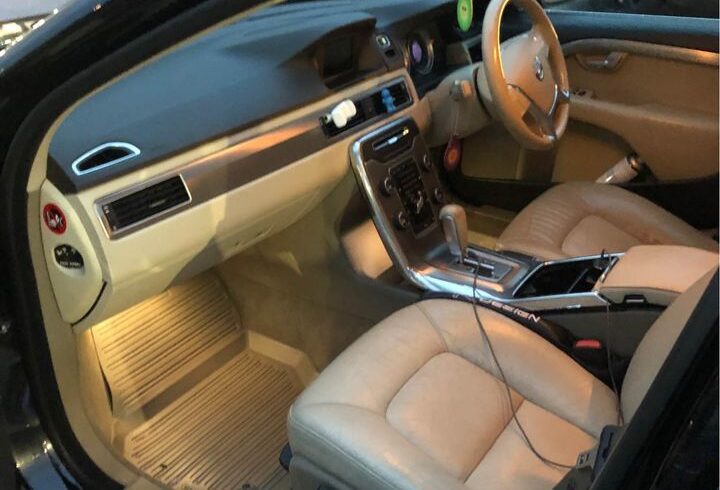 Vand Masina Volvo S80 In Northampton, UK