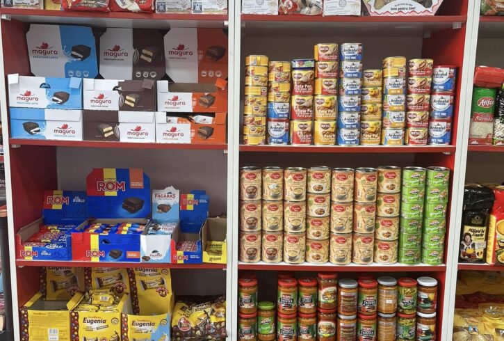 Magazin Traditional Romanesc In Manchester