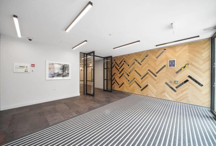 Chirie Apartament Cu Doua Camere In Birmingham, UK