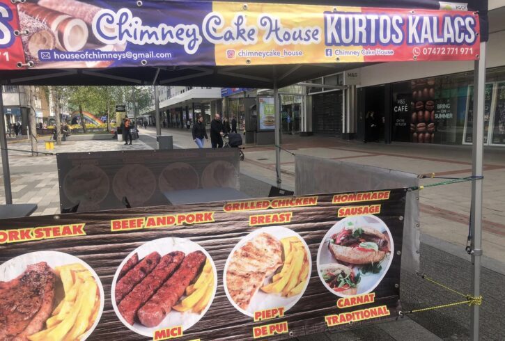 Produse De Patiserie Si Fast Food Romanesc In Harrow, Londra