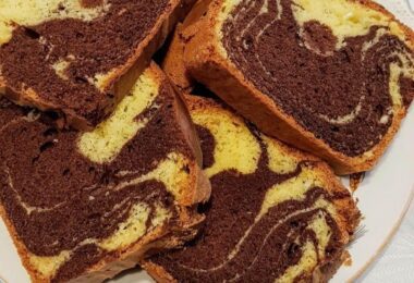 Vand Prajituri Traditionale Romanesti De Casa In Romford, Londra