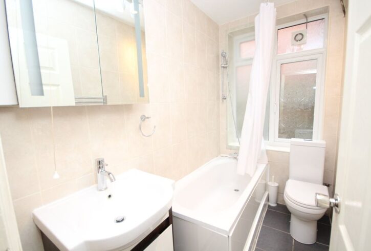 Chirie Apartament Cu 2 Camere In Edgware, Londra