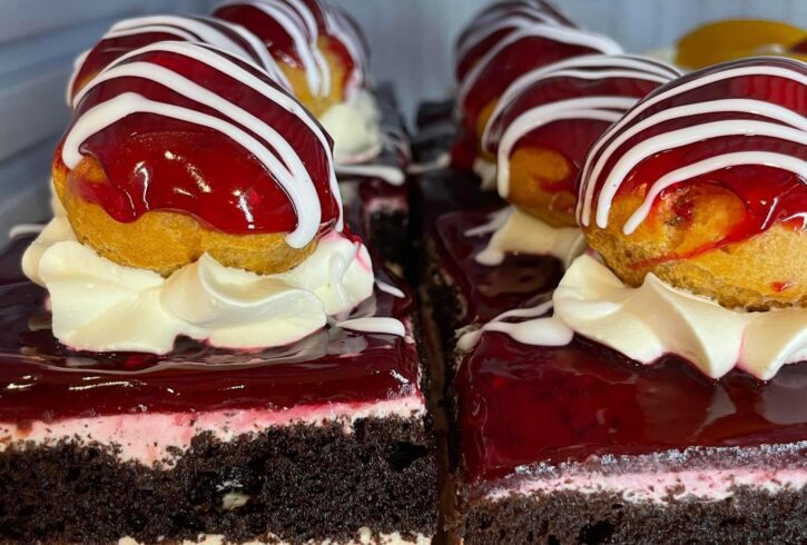 A&S Market Magazin Traditional Romanesc In Basingstoke, UK