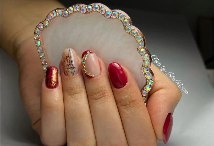 Servicii Aplicare Unghii Cu Gel In Camden Town, Newham