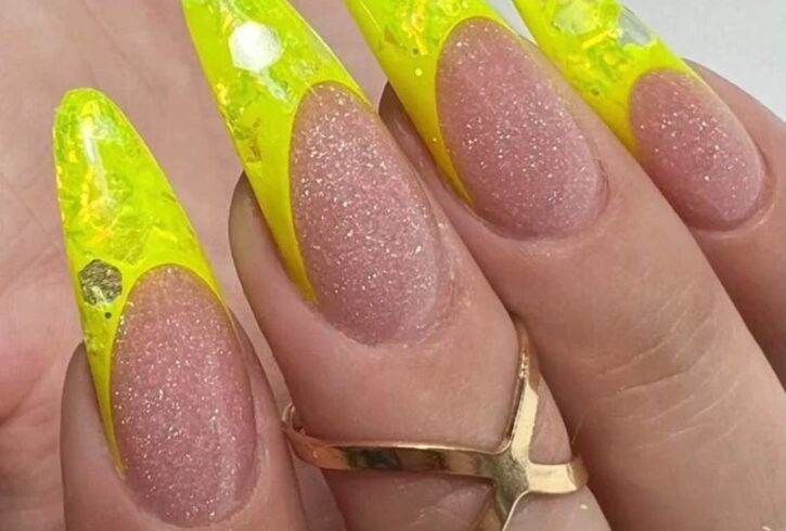 Manichiura Si Pedichiura Unghii Cu Gel In Plaistow, Londra