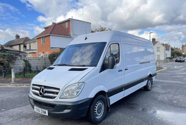 Vand Masina Mercedes-Benz Sprinter In Londra
