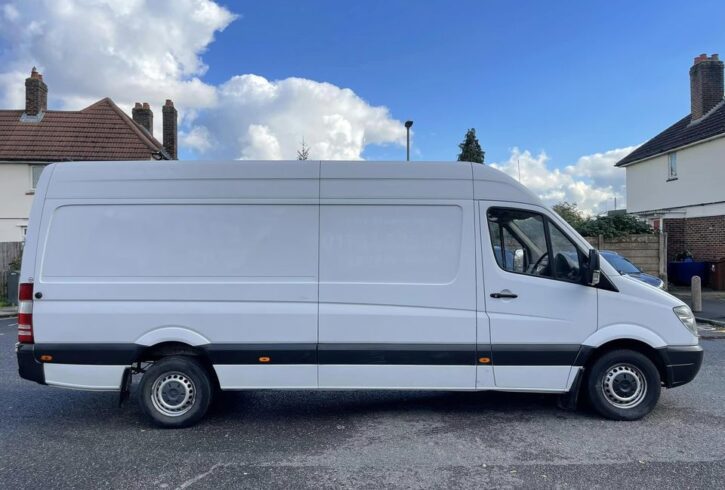 Vand Masina Mercedes-Benz Sprinter In Londra