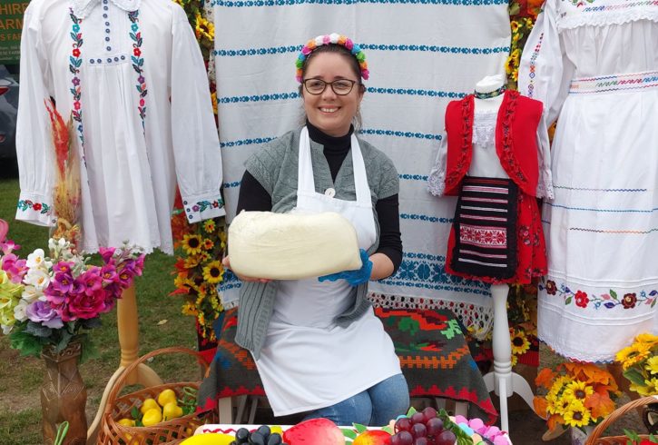 Produse Lactate Romanesti In Sheffield Cu Livrare Oriunde In UK