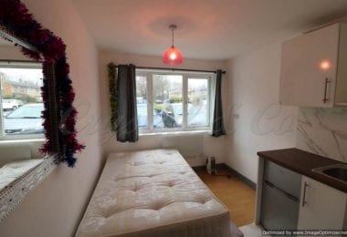 Coleridge Way, West Drayton, UB7 9HR (30)