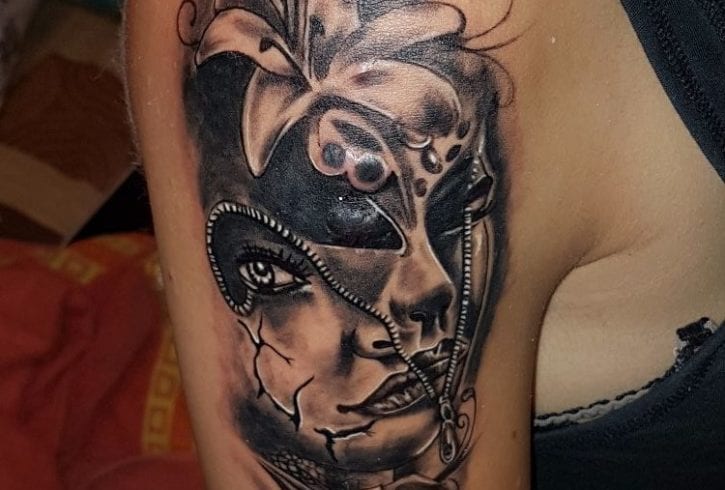 Tatuaje profesionale - Salon sau la Domiciliul tau! Tatuaje profesionale - Salon sau la Domiciliul tau!