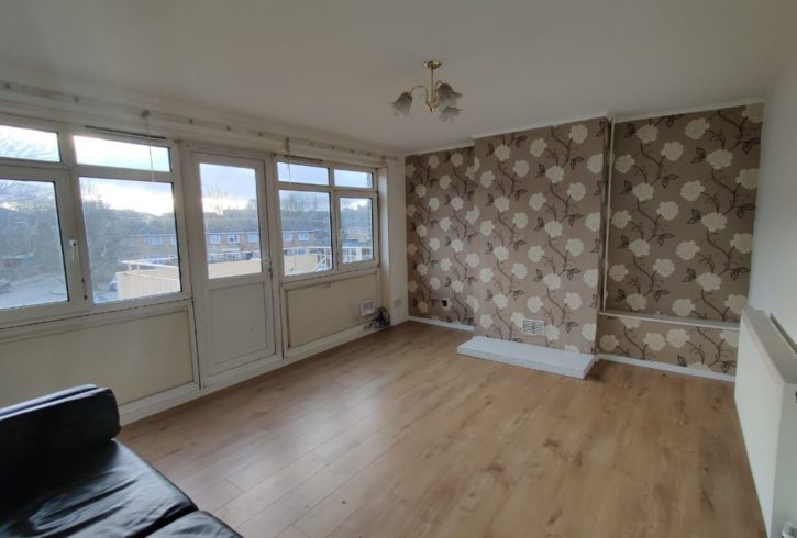 Chirie Apartament 4 Camere in Newham Londra E16