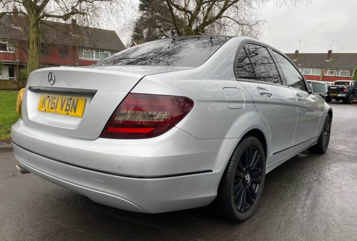 Vând Mercedes-Benz C220 Elegance in Hoddesdon - Automobile UK Sales