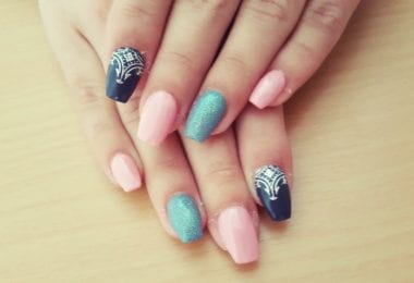 Alungirea unghiilor cu gel in Leyton