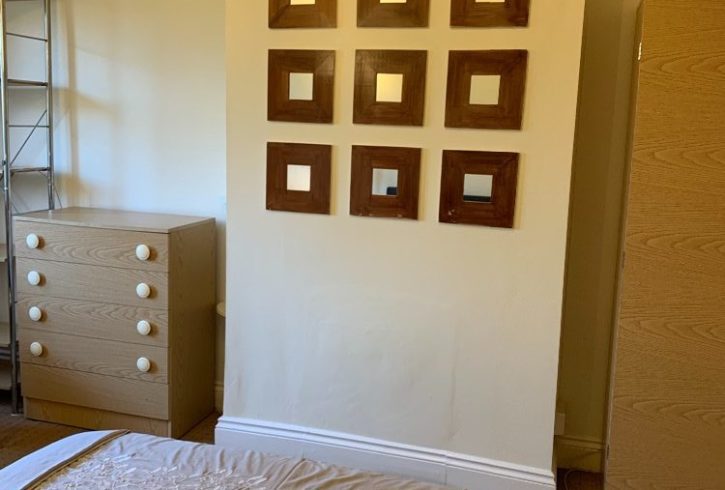 Camera Single de Inchiriat in Redbridge E18