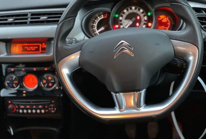 Vând Citroen C3 Exclusive in Hoddesdon - Automobileuk Sales