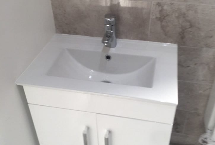 Plumber cu experienta in RO si UK - Am van si scule proprii Plumber cu experienta in RO si UK - Am van si scule proprii