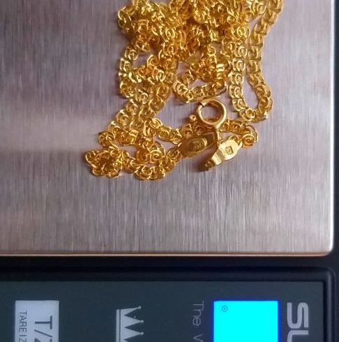 Vand lant aur 18ct (750) in Hounslow Londra