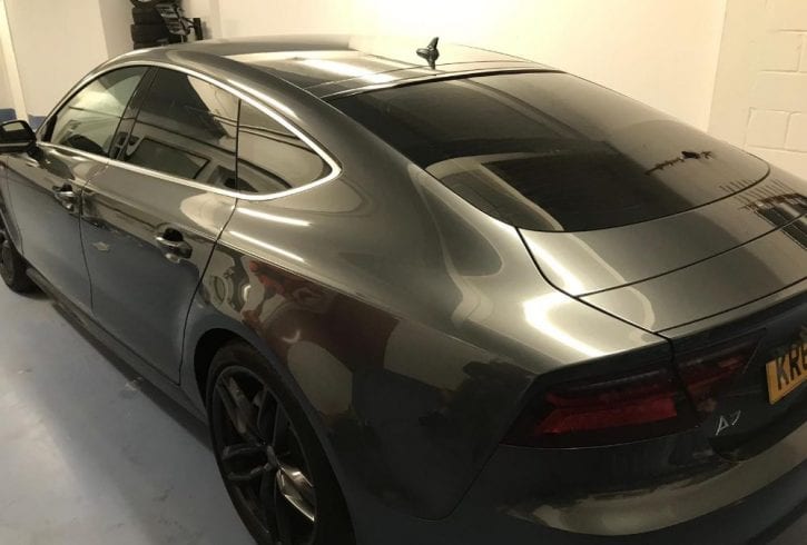 Geamuri fumurii & folii Auto omologate in Londra UK