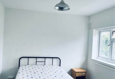 Chirie Camera Dubla in Elm Park Havering