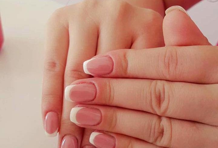 Manichiura frumoasa, o carte de vizita