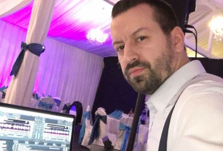 DJ / MC - Nunii, Cununii, Botezuri si Aniversari DJ / MC - Nunii, Cununii, Botezuri si Aniversari