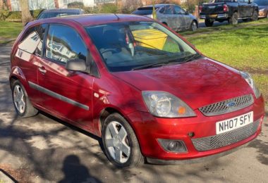 De vânzare 2007 Ford Fiesta in Hoddesdon - AutomobileUK