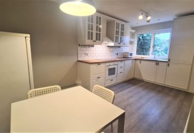De Inchiriat Casă cu 3 Dormitoare in Beckton – Agentia Remax