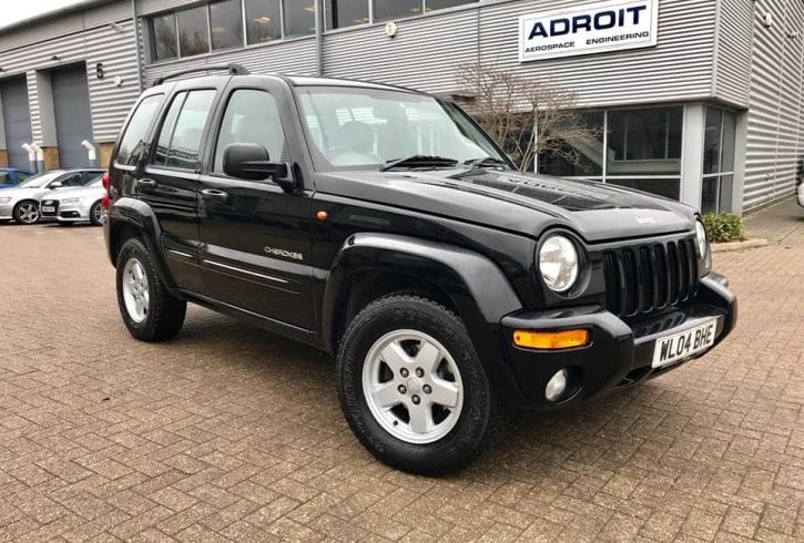 For sale Auto Jeep Cherokee 4×4 SE 2.8 Diesel Londra UK