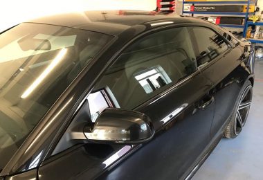 Folii auto de chroming Wembley Londra HA9 7