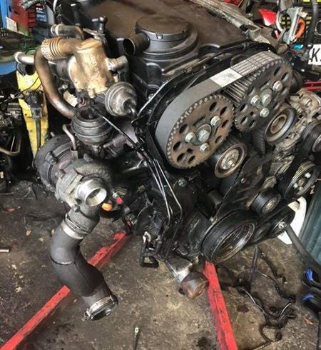 Mecanic auto efectuez lucrari la domiciliul clientului Ilford Redbridge IG4