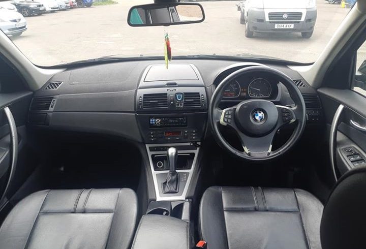 Vand auto X3 3.0 diesel Harlow Londra