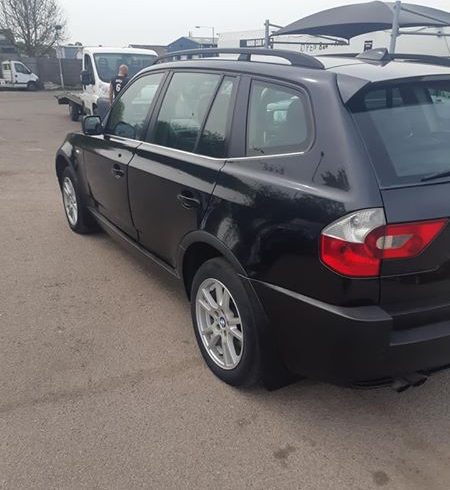 Vand auto X3 3.0 diesel Harlow Londra