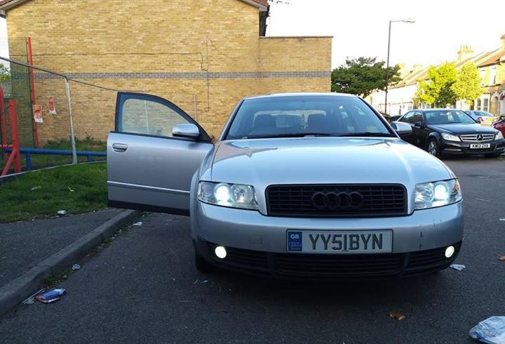 Vand auto Audi a4 1.9 tdi Edmonton Green Londra