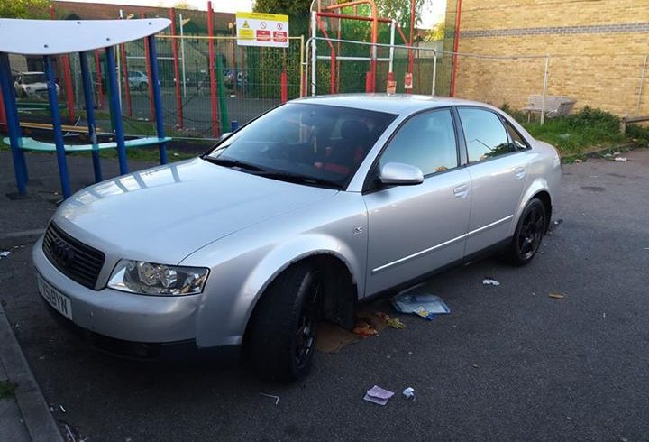 Vand auto Audi a4 1.9 tdi Edmonton Green Londra