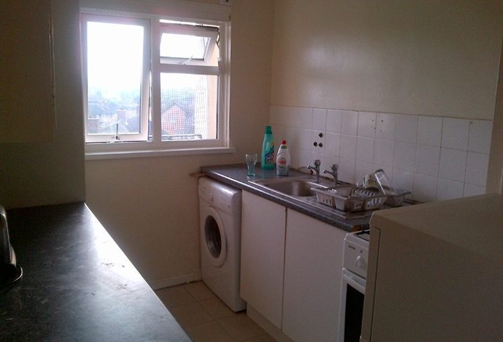 Agentia imobiliara G8 inchiriaza 2 bedroom flat Romford RM7