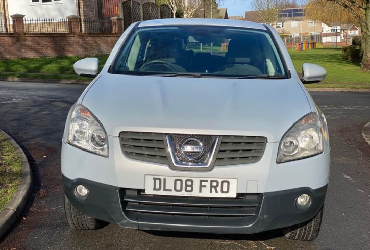 2008 Nissan Qashqai Vanzare in Harlow UK - Automobile UK Ltd