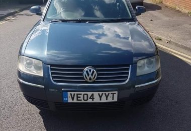 Vand auto Volkswagen Passat Londra