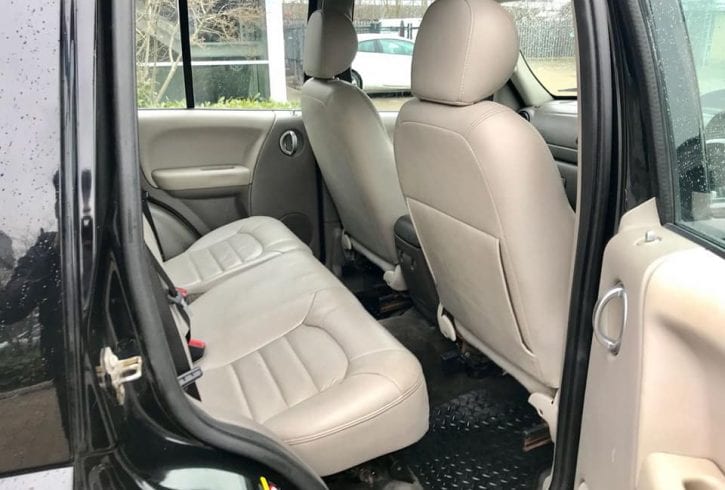 For sale Auto Jeep Cherokee 4×4 SE 2.8 Diesel Londra UK