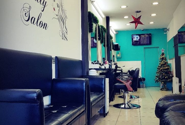 Angajam FRIZERITA / COAFEZA in Preston Road - Wembley