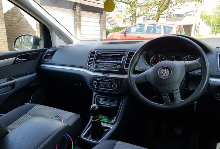 Vand auto Vw sharan bluemotion tdi Londra