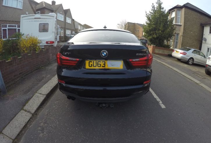 Vand Auto BMW 520 GT 2013 in Newham Londra