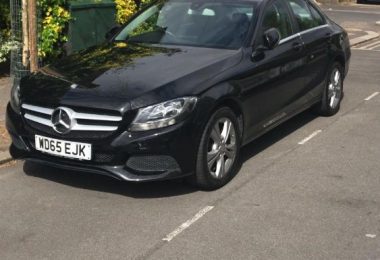 Ofer servicii transport aeroport persoane Waltham Forest E17