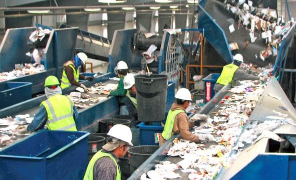 Cautam sortatori in centrul de reciclare in Edmonton - Smart Solutions