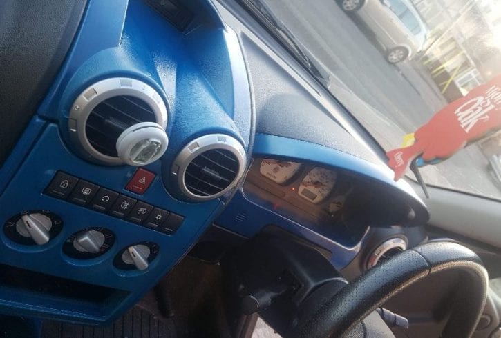 Vand Auto MG ZR160 din anul 2005 in Dagenham - Londra RM10