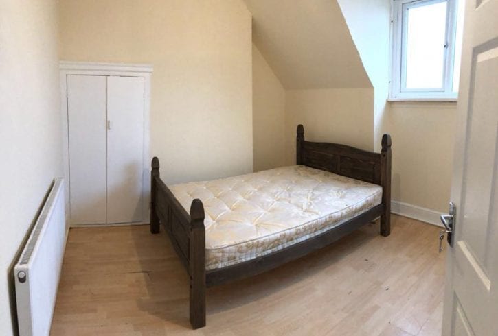 Lazars inchiriaza apartament cu 4 camere Wembley Londra HA0 Lazars inchiriaza apartament cu 4 camere Wembley Londra HA0