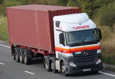 Compania Turners angajeaza soferi in Felixstowe UK IP11