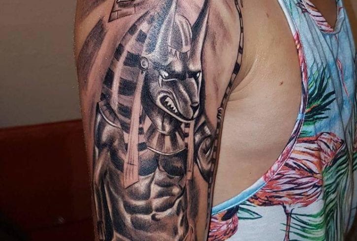 Tatuaje profesionale la tine acasa