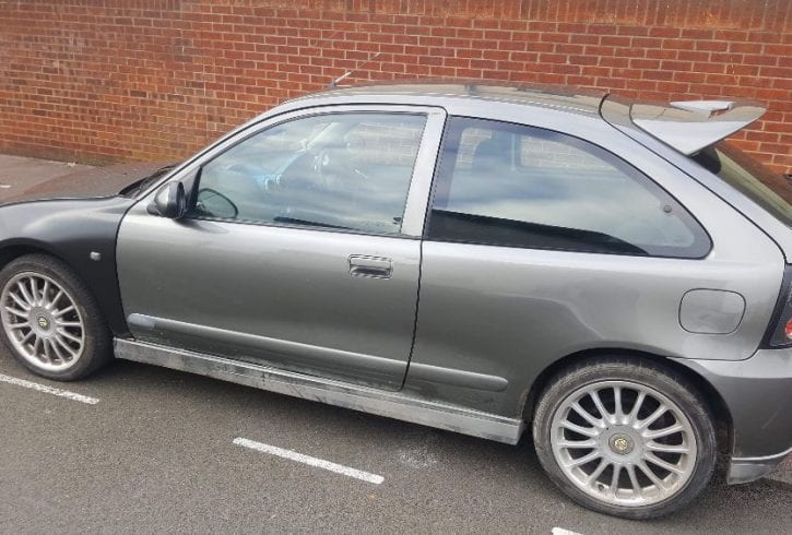 Vand Auto MG ZR160 din anul 2005 in Dagenham - Londra RM10